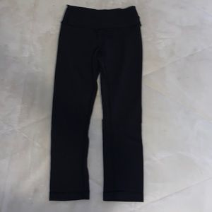 Lululemon Cropped Black Crossover Leggings